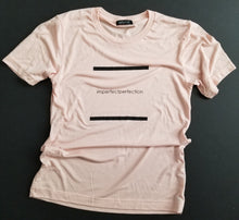 "Imperfectperfection" T-Shirt Pasty Peach